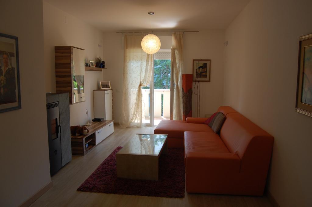 Appartamento Elegance Lignano Sabbiadoro Bagian luar foto